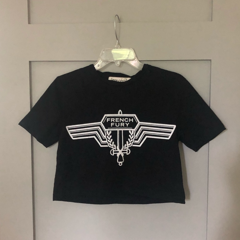 cropped black tee